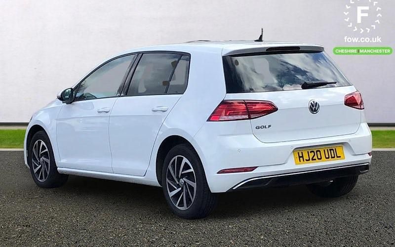 Used VW Golf VII Edition 116 HP (85 kW) 2020 White Hatchback
