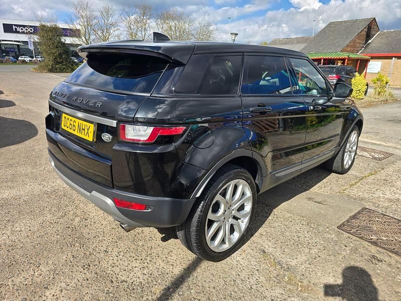 Used Land Rover Range Rover evoque SE 150 HP (110 kW) 2016 Black Estate
