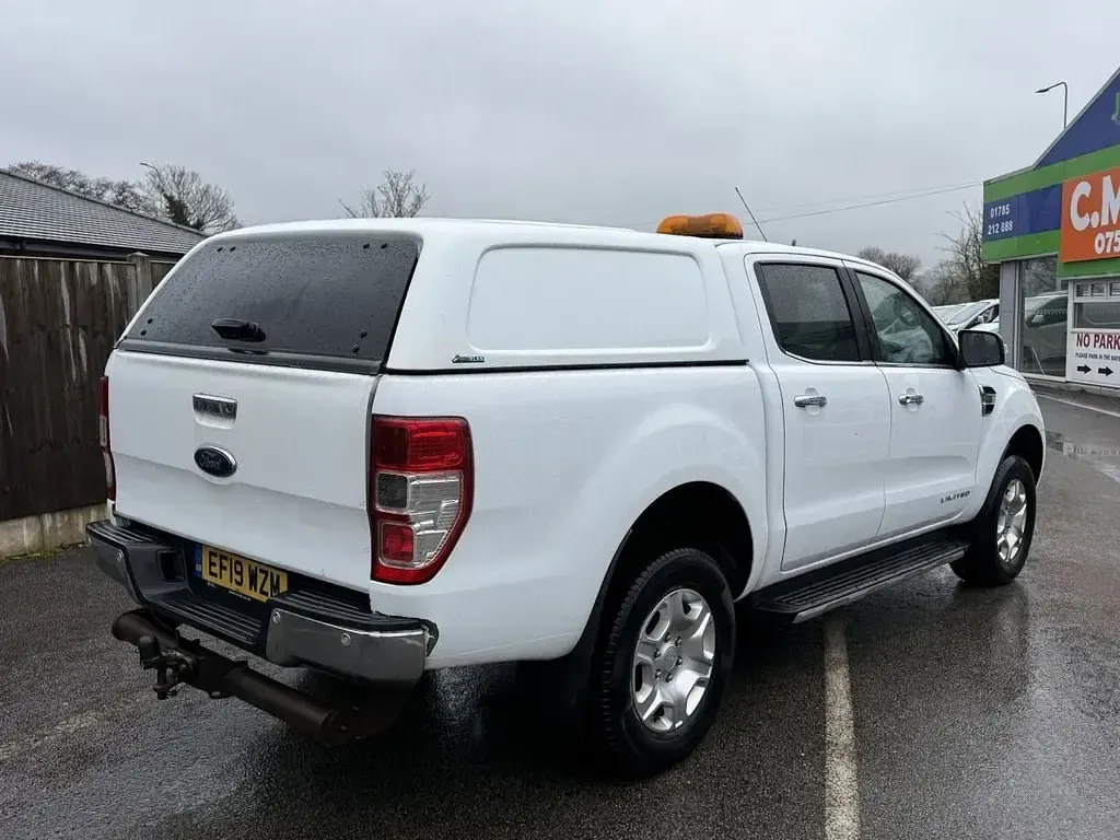 Używany Ford Ranger Limited 160 KM (117 kW) 2019 Biały Pickup
