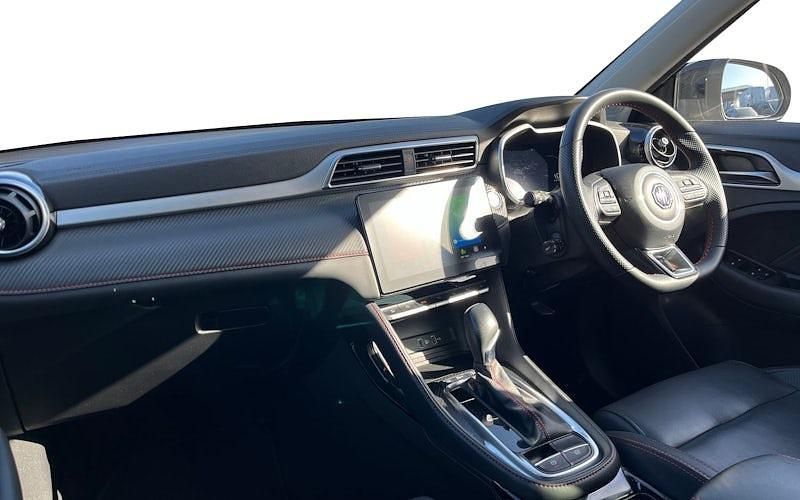 Used MG ZS Exclusive 111 HP (81 kW) 2024 Black SUV