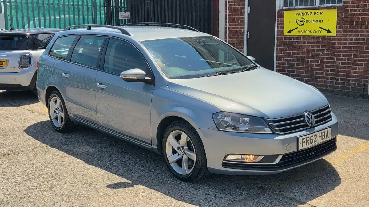 Used VW Passat S 138 HP (101 kW) 2013 Grey Estate