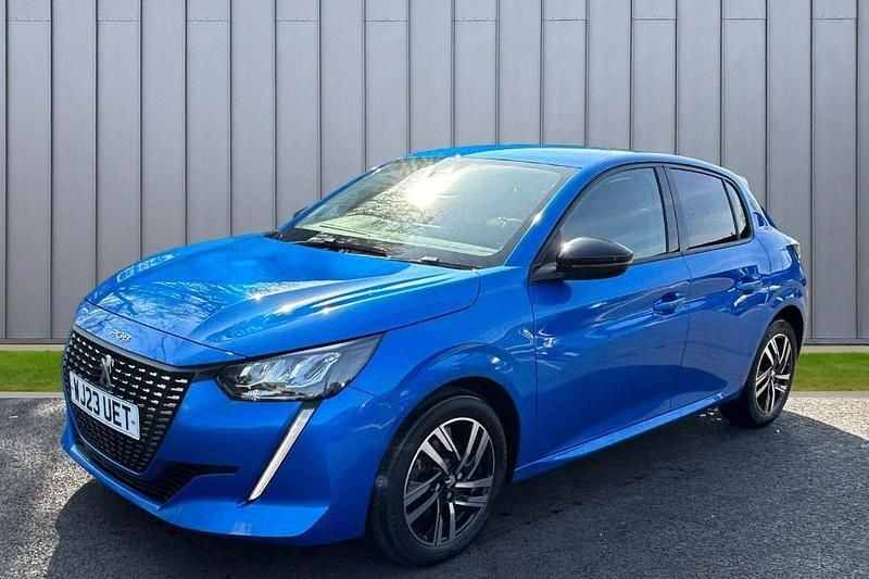 Used Peugeot 208 Allure+ 99 HP (72 kW) 2023 Blue Hatchback