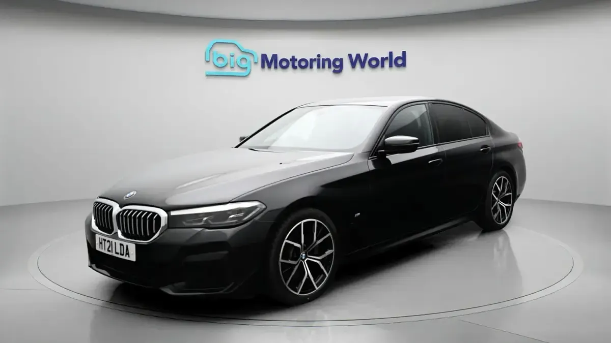 Used BMW 520 M Sport 187 HP (137 kW) 2021 Black Sedan
