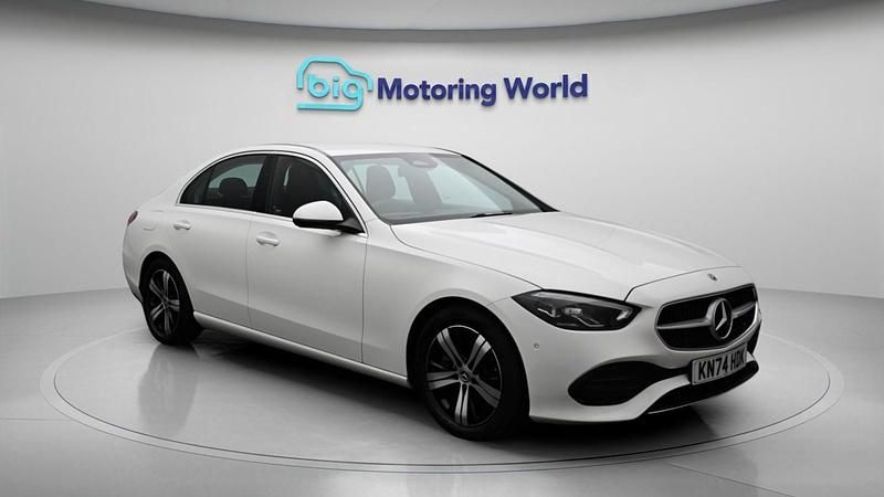 Used Mercedes C200 204 HP (150 kW) 2024 White Sedan