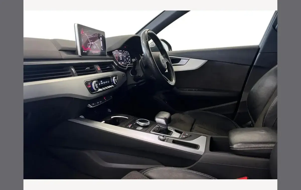 Used Audi A4 S-Line 187 HP (137 kW) 2018 Grey Estate