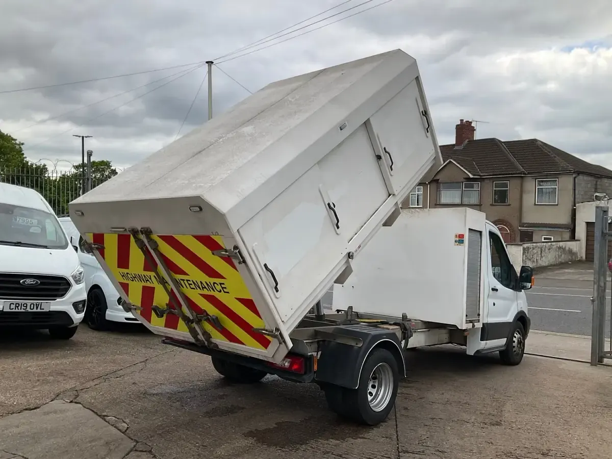 Used Ford Transit 130 HP (95 kW) 2018 White
