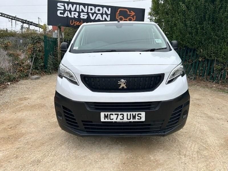 Used Peugeot Expert Premium 100 HP (73 kW) 2023 White Van