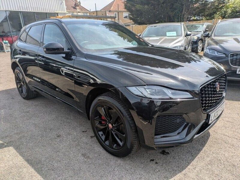 Black Used 2022 Jaguar F-Pace R-Dynamic SUV | £33,495 (Fair price) - Image 1/4