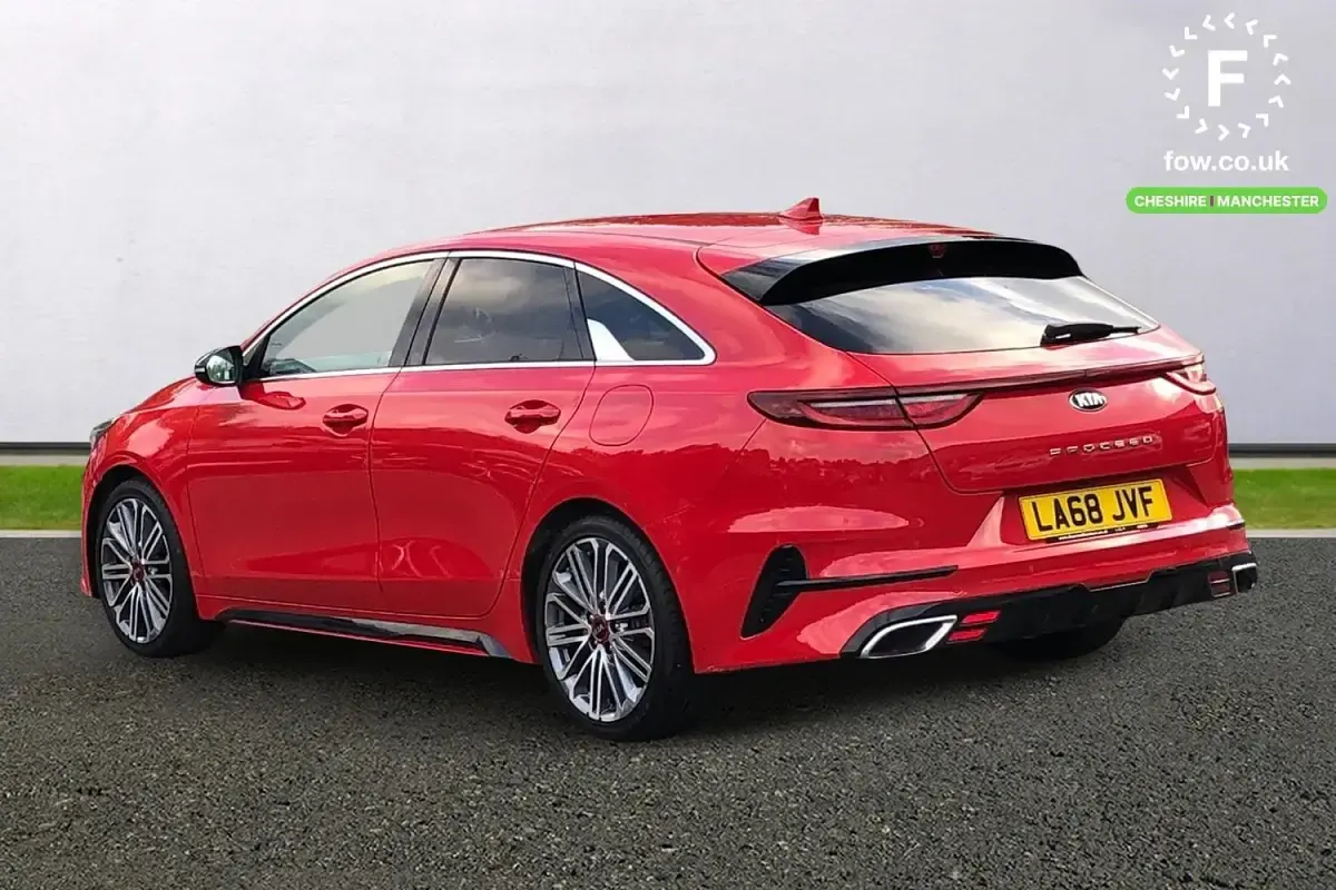 Begagnad Kia ProCeed GT 204 HK (150 kW) 2019 Röd Kombi