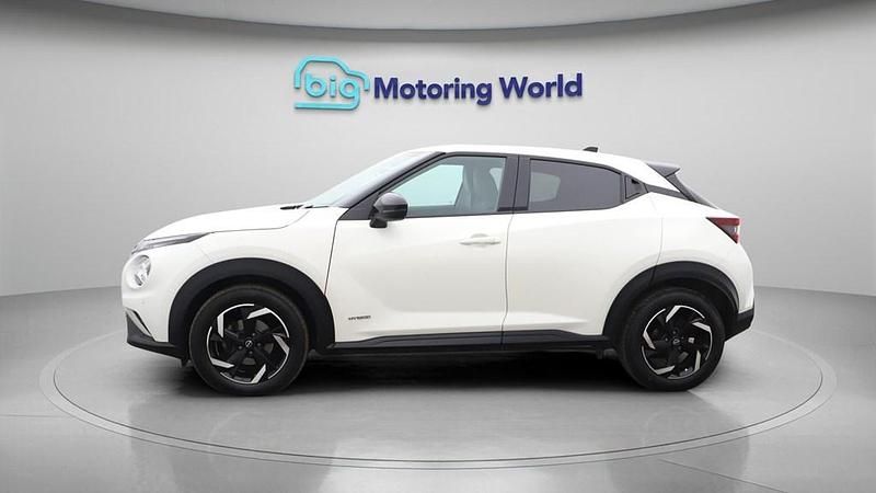 Used Nissan Juke N-Connecta 143 HP (105 kW) 2023 White SUV