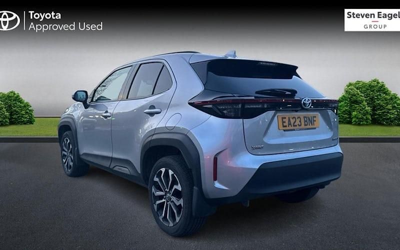 Used Toyota Yaris Hybrid Design 116 HP (85 kW) 2026 Estate