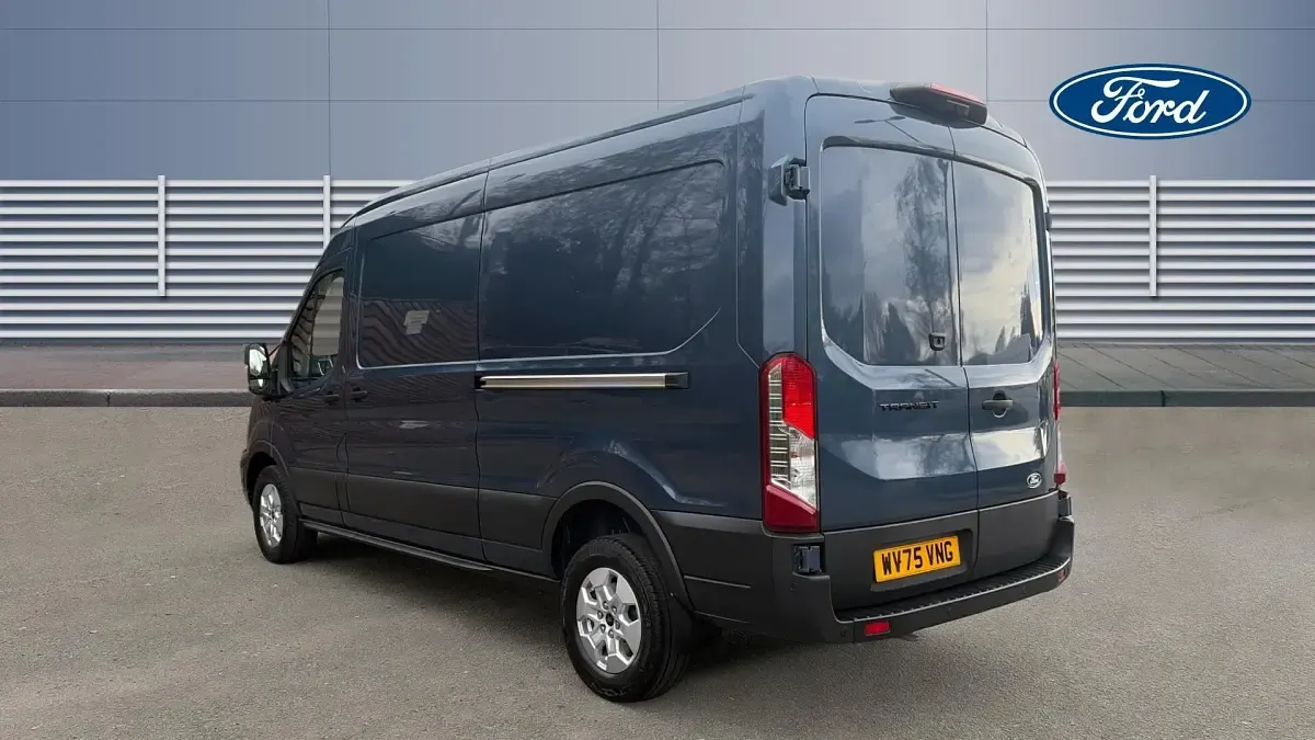 Usado Ford Transit Limited 165 HP (121 kW) 2025 Van