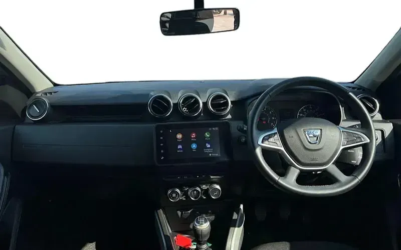 Used Dacia Duster Prestige 131 HP (96 kW) 2022 White SUV