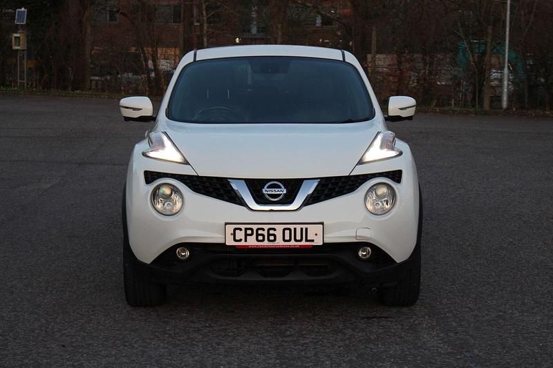 Used Nissan Juke Tekna 2016 White SUV