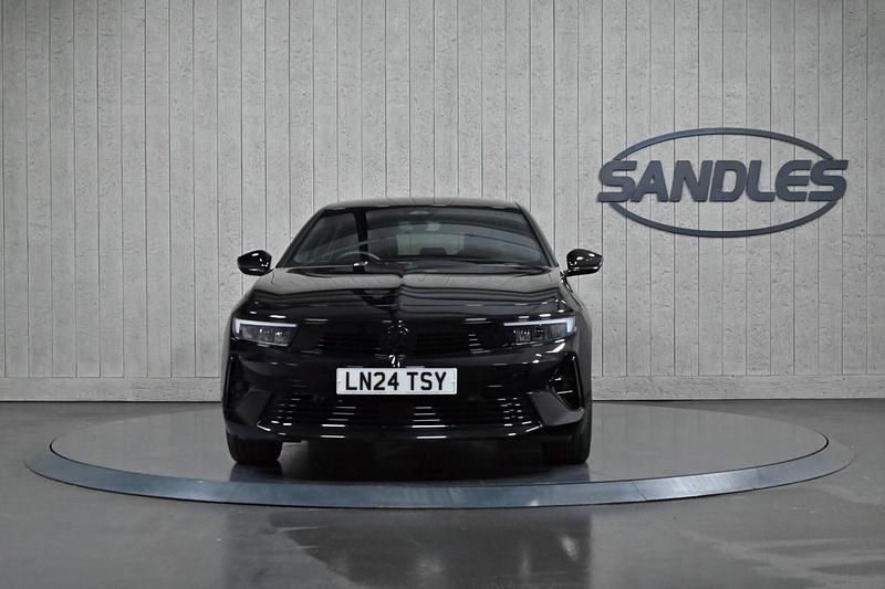 Used Vauxhall Astra S 131 HP (96 kW) 2024 Black Estate