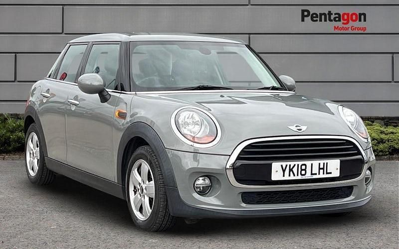 Grey Used 2018 Mini Cooper Hatch Hatchback | £10,994 (Good price) - Image 1/4