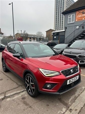 Red Used 2021 Seat Arona FR SUV | £11,999 (Good price) - Image 1/1