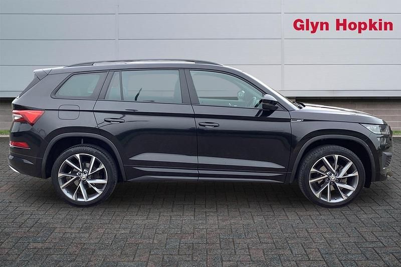 Used Skoda Kodiaq SportLine 150 HP (110 kW) 2022 Black SUV