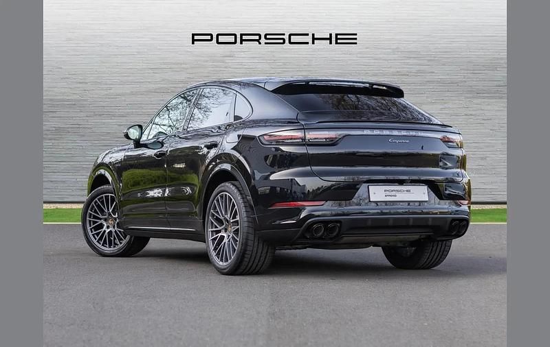 Used Porsche Cayenne Platinum Edition 456 HP (335 kW) 2023 Black SUV