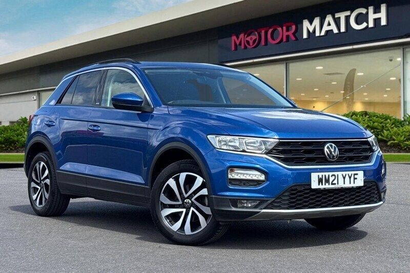 Blue Used 2021 VW T-Roc Active SUV | £19,000 (Fair price) - Image 1/4