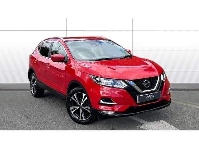 Red Used 2020 Nissan Qashqai N-Connecta SUV | £10,995 (Super price) - Image 1/4
