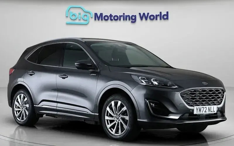 Używany Ford Kuga Vignale 224 KM (164 kW) 2023 SUV