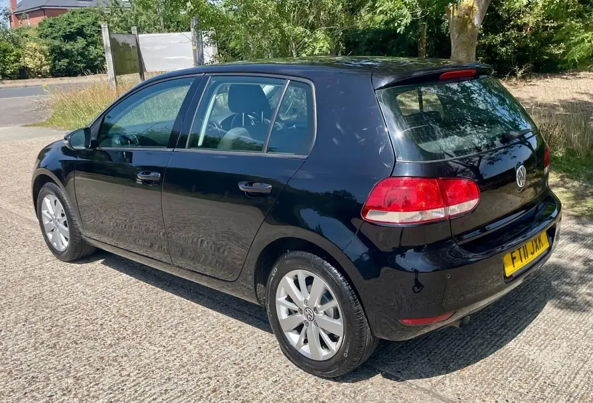 Used VW Golf VI Match 105 HP (77 kW) 2011 Black Hatchback