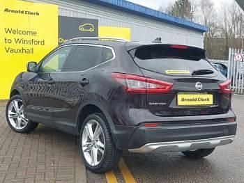 Used Nissan Qashqai N-Motion 140 HP (102 kW) 2019 Black SUV