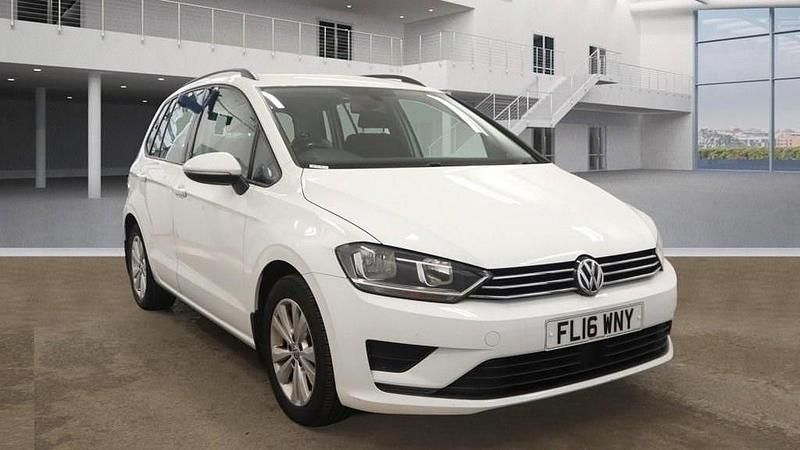 White Used 2016 VW Golf Sportsvan SE MPV | £8,490 (Fair price) - Image 1/1