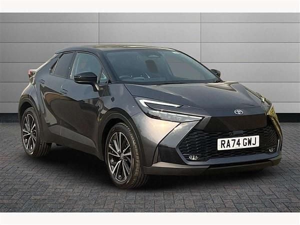 Grey Used 2025 Toyota C-HR SUV | £31,999 (Expensive) - Image 1/3