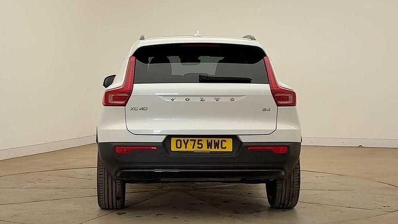 Usado Volvo XC40 Ultra 2025 Branco SUV