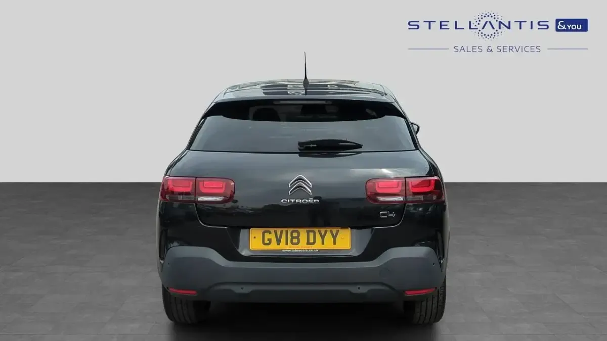 Used Citroën C4 Cactus Flair 128 HP (94 kW) 2018 Black Hatchback