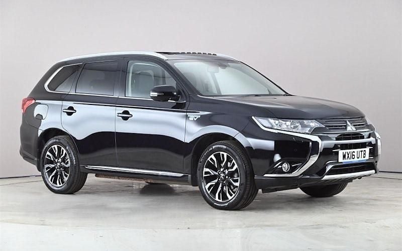 Używany Mitsubishi Outlander P-HEV 203 KM (149 kW) 2016 Kombi