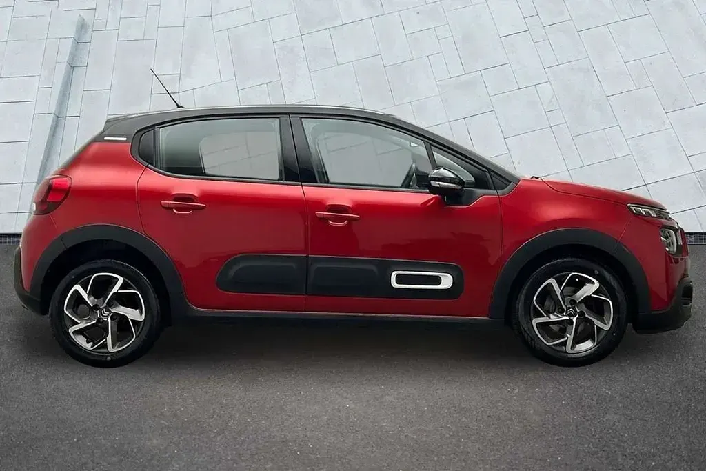 Usado Citroën C3 Flair 81 CV (59 kW) 2020 Rojo Utilitario