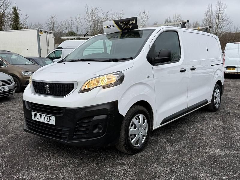 Used Peugeot Expert 100 HP (73 kW) 2021 White Van