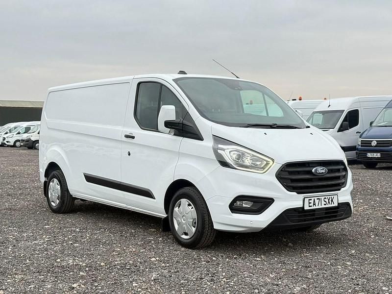 White Used 2021 Ford Transit Custom Trend Van | £12,475 (Good price) - Image 1/3