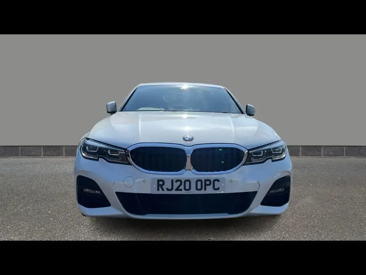Usado BMW 330e M Sport 2020 Branco Sedan