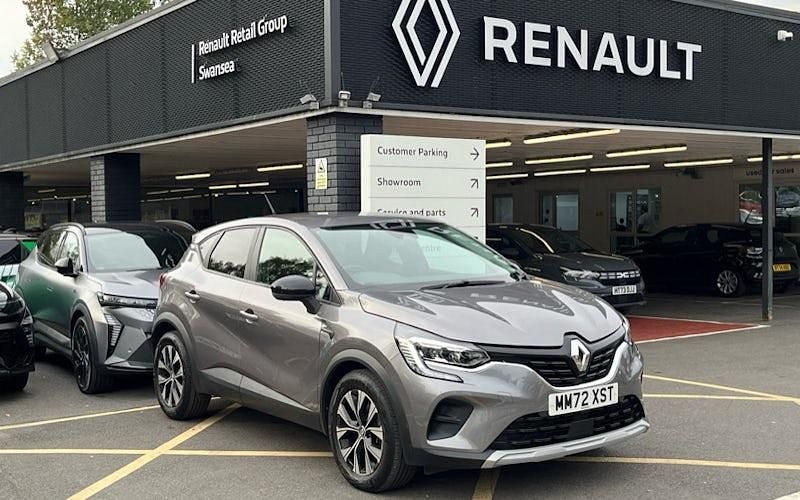 Grey Used 2022 Renault Captur Evolution SUV | £16,965 (Fair price) - Image 1/4