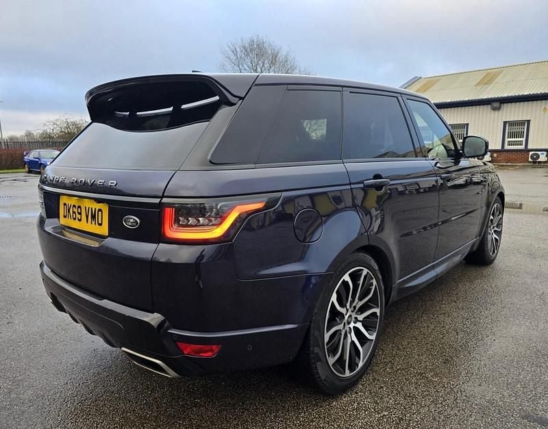 Used Land Rover Range Rover Sport HSE Dynamic 306 HP (225 kW) 2019 Blue SUV