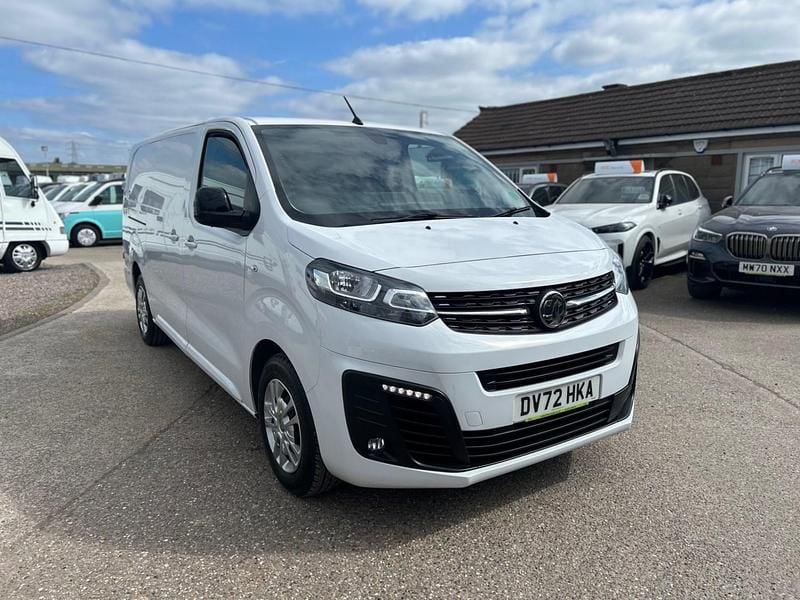 White Used 2022 Vauxhall Vivaro Sportive Van | £11,495 (Fair price) - Image 1/4