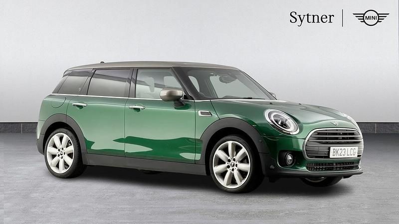 Used Mini Cooper Clubman Exclusive 134 HP (98 kW) 2023 Green Estate