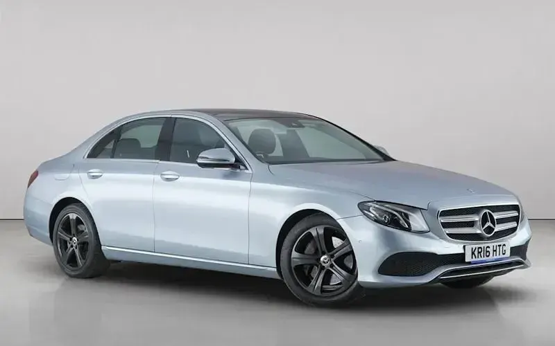 Used Mercedes E220 Premium 194 HP (142 kW) 2019 Sedan