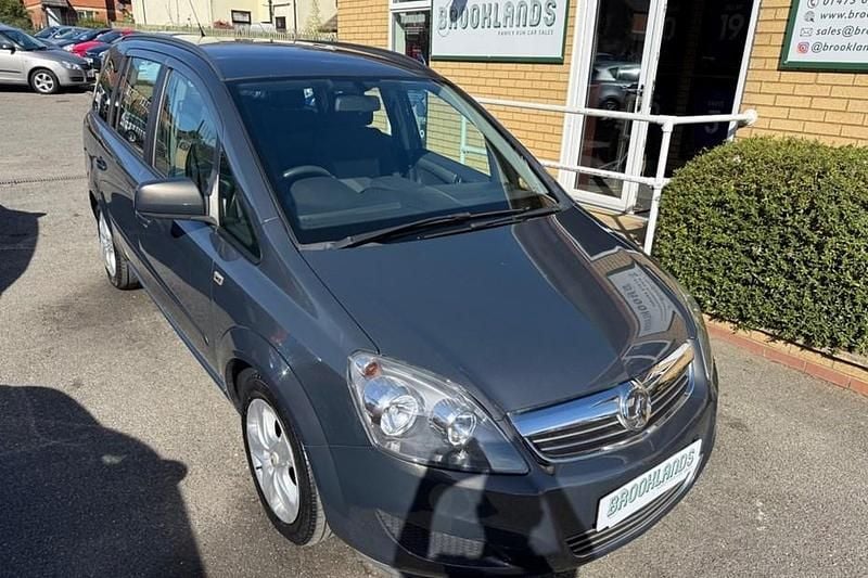 Asteroid grey Used 2013 Vauxhall Zafira MPV | £4,995 (Expensive) - Image 1/1