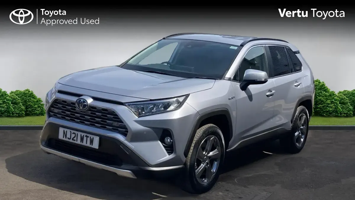 Used Toyota RAV4 Design 218 HP (160 kW) 2021 Silver SUV