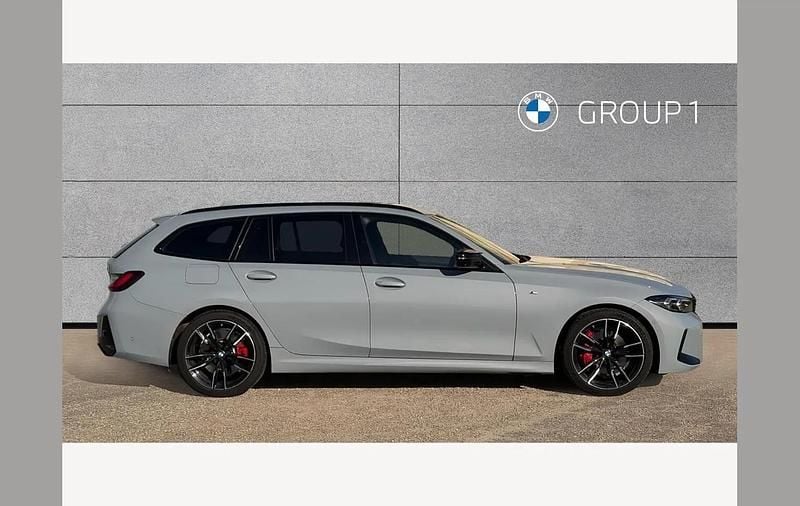 Usado BMW M340 M Sport 374 HP (275 kW) 2024 Cinzento Sedan