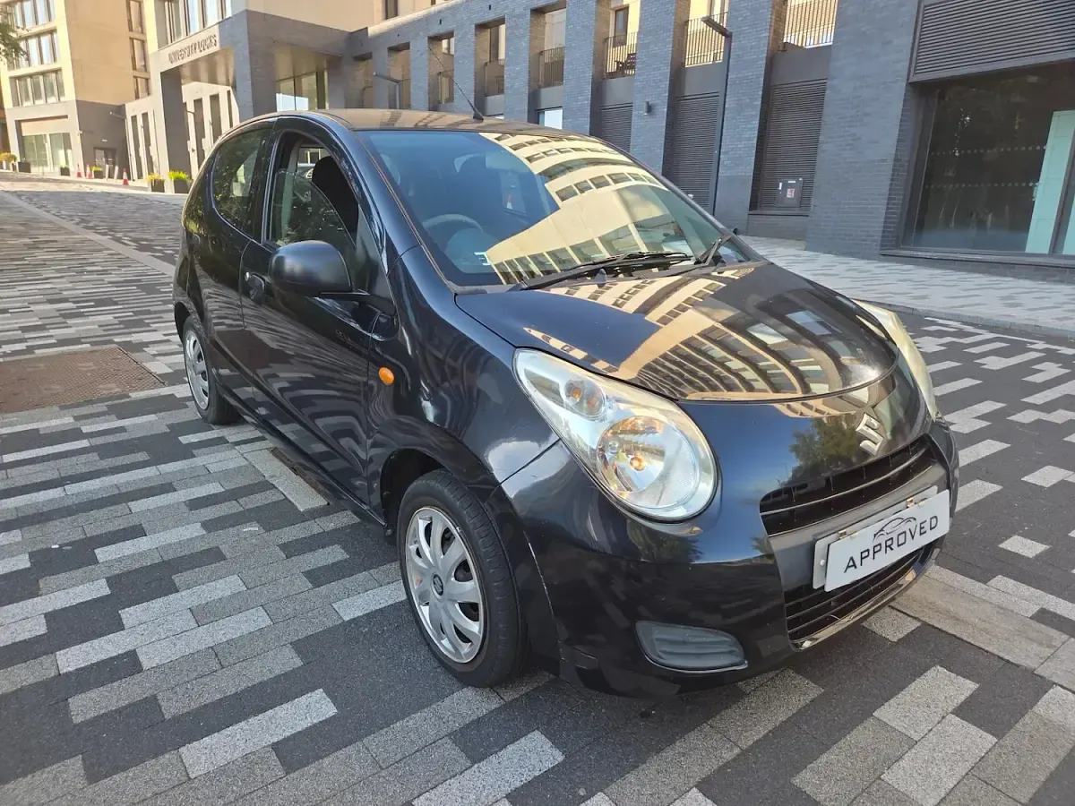 Used Suzuki Alto 68 HP (50 kW) 2013 Black Hatchback