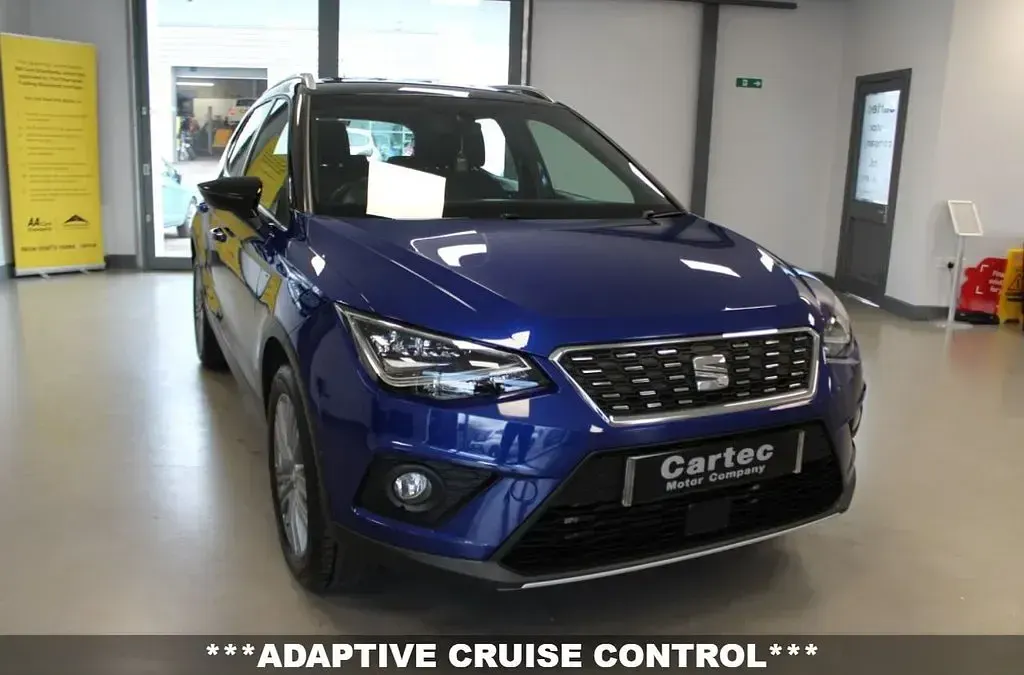 Używany Seat Arona XCELLENCE 115 KM (84 kW) 2019 Niebieski SUV