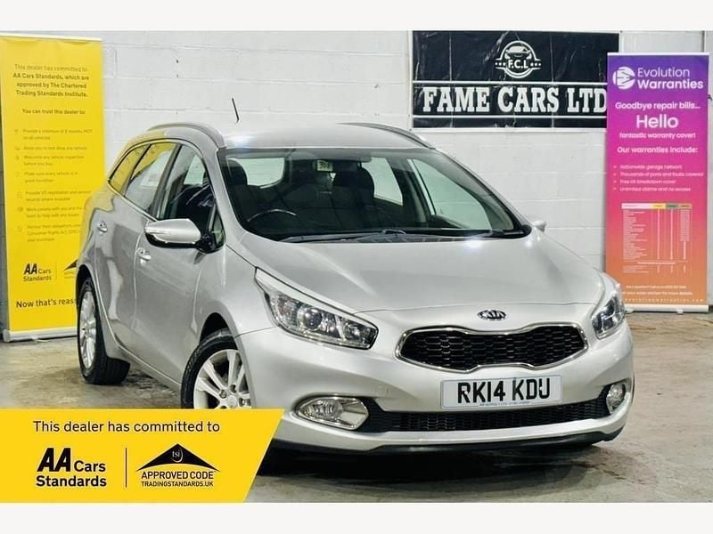 Silver Used 2014 Kia Ceed Sportswagon 2 Estate | £3,000 (Fair price) - Image 1/4