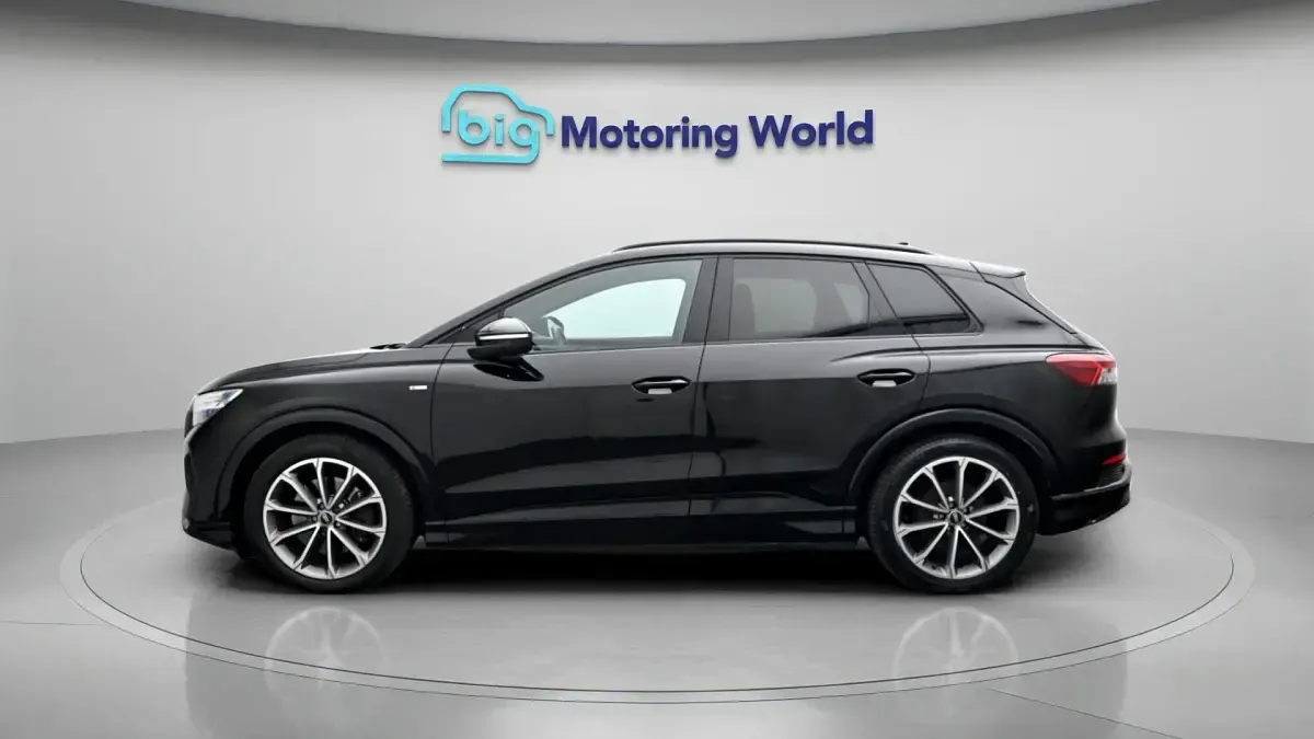 Used Audi Q4 e-tron S-Line 147 kW (201 HP) 2022 SUV