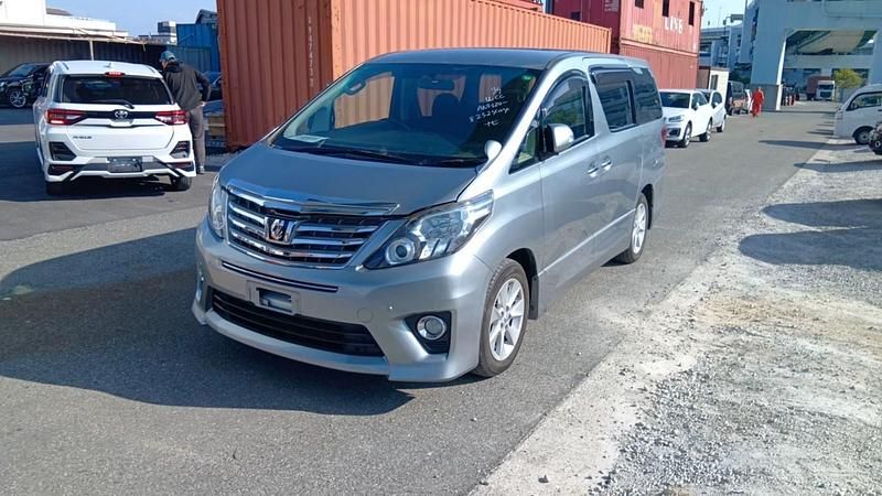 Begagnad Toyota Alphard 2012 Grå Minibuss